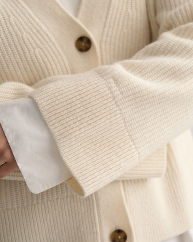 Cardigan in lana a coste