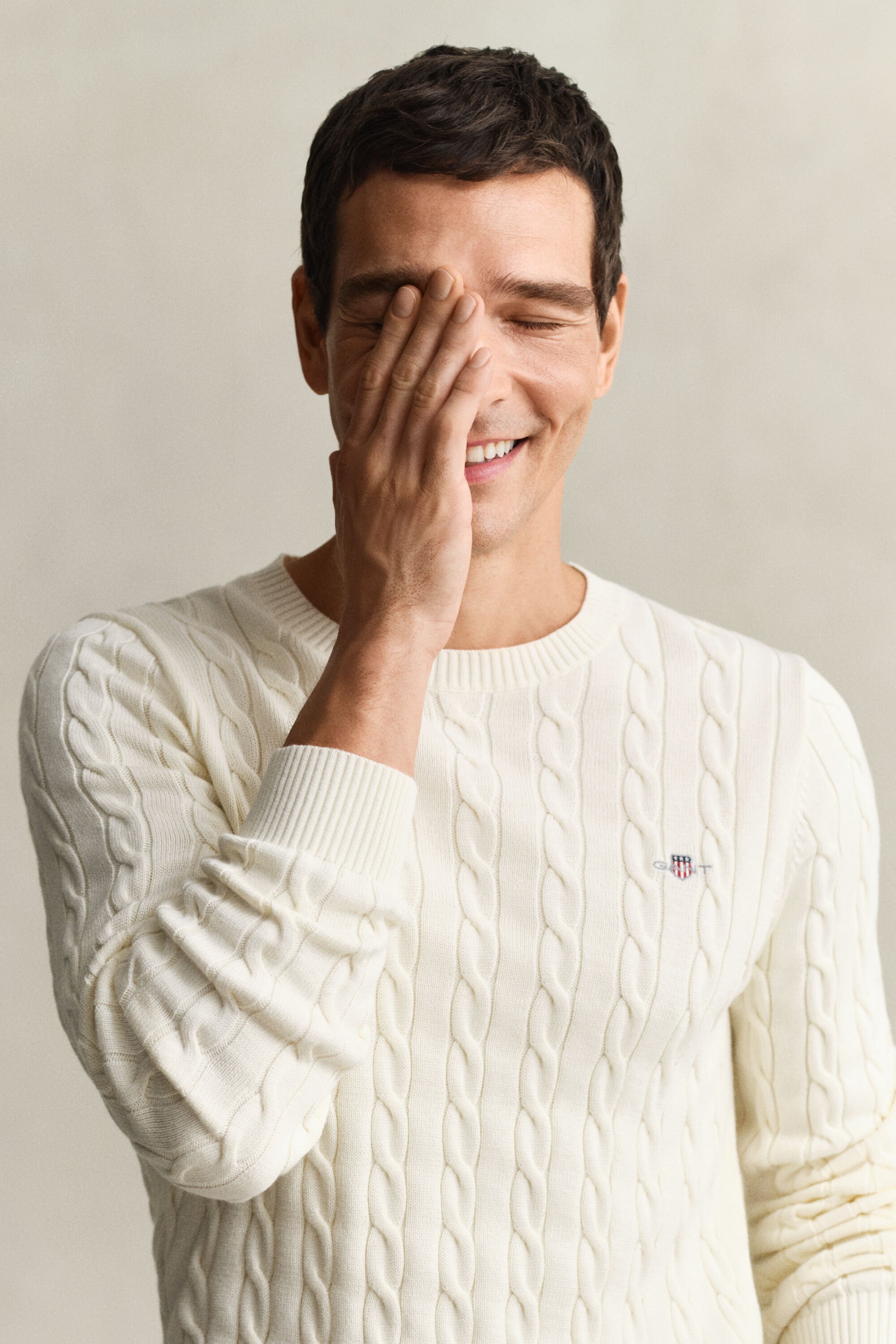 Maglia girocollo in cotone a trecce