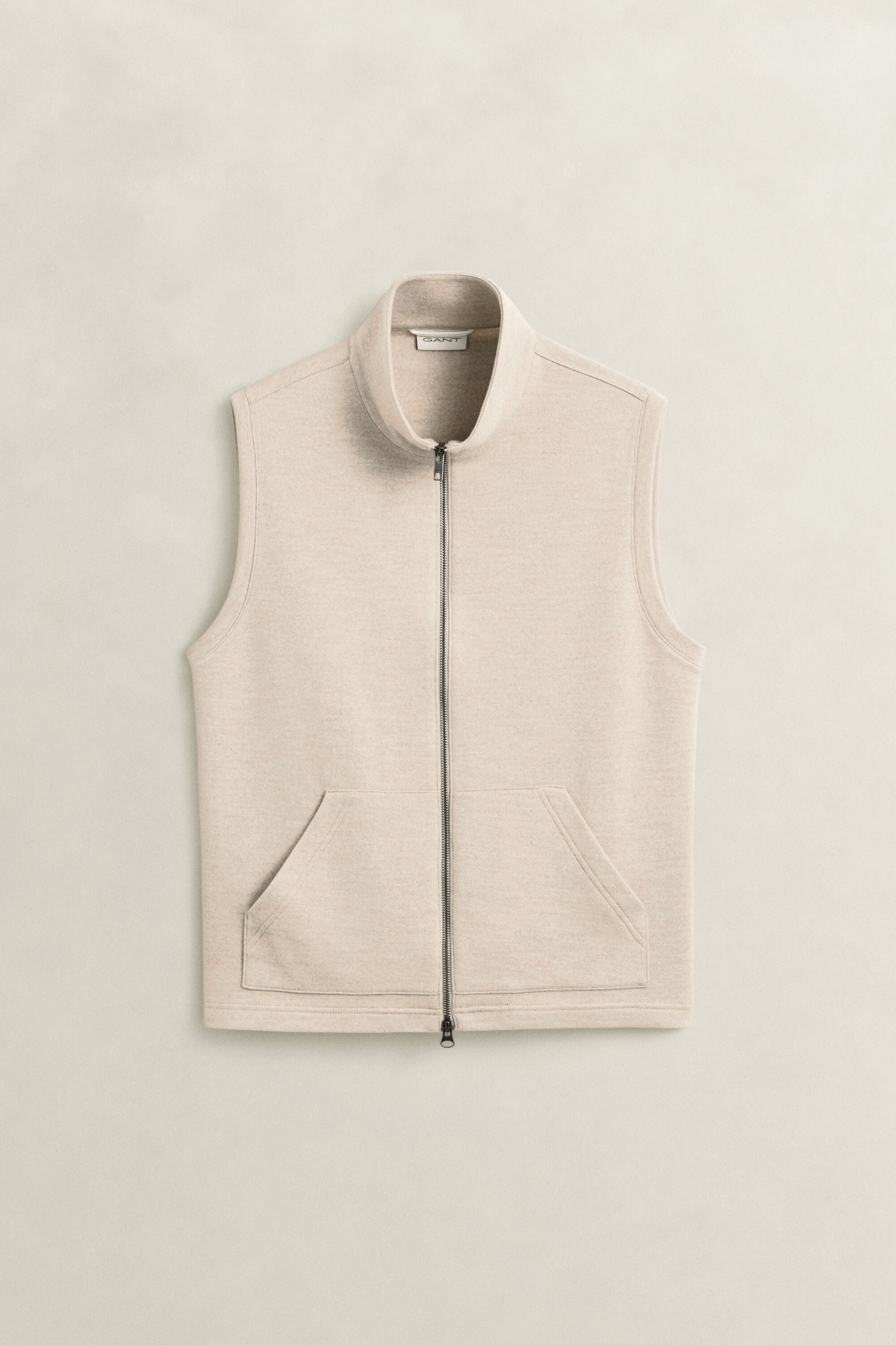 Piumino smanicato con zip