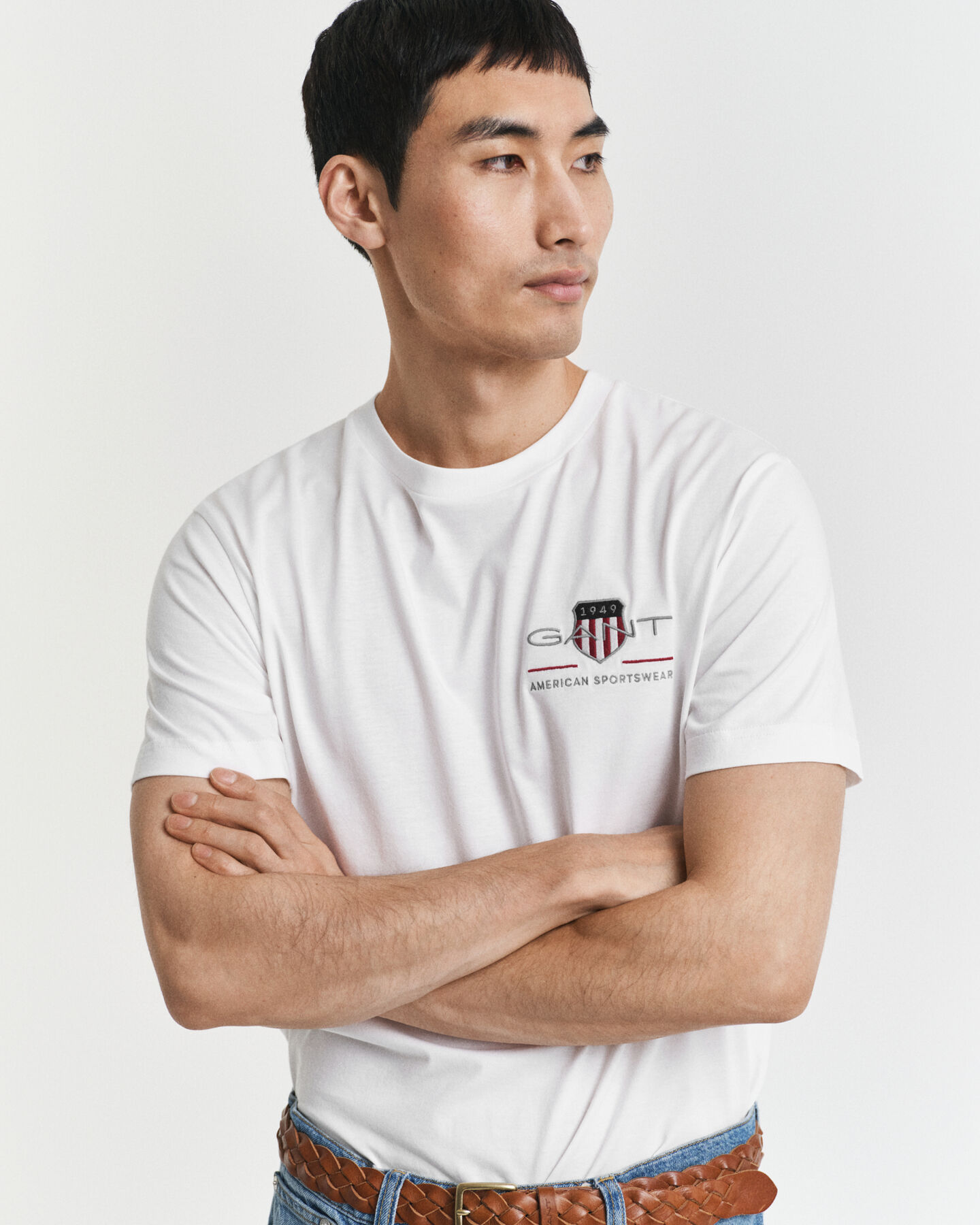 T-shirt Archive Shield ricamata