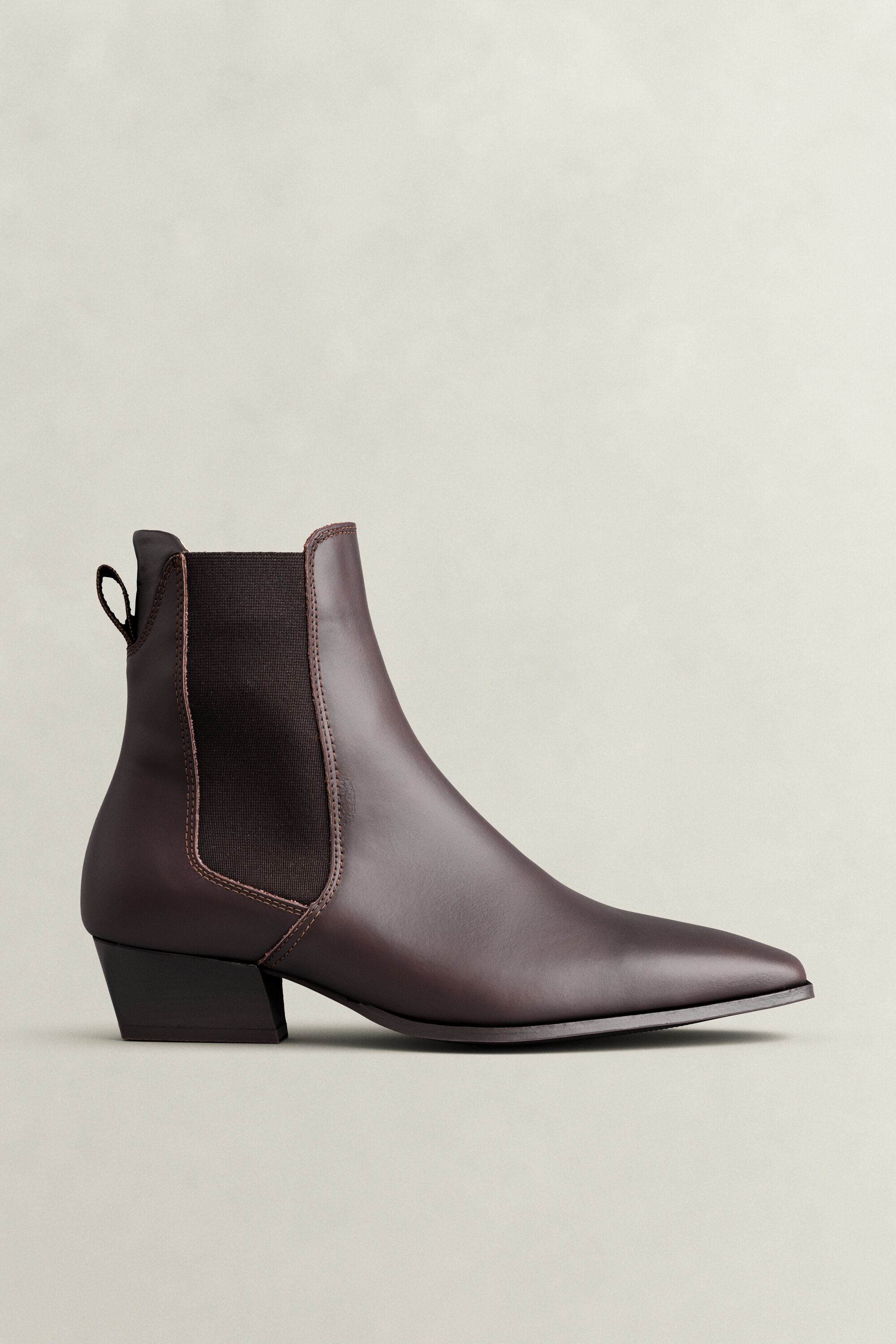Stivaletti Bassotte in stile Chelsea in pelle