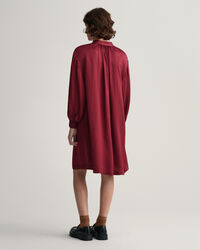 Abito con colletto alla coreana