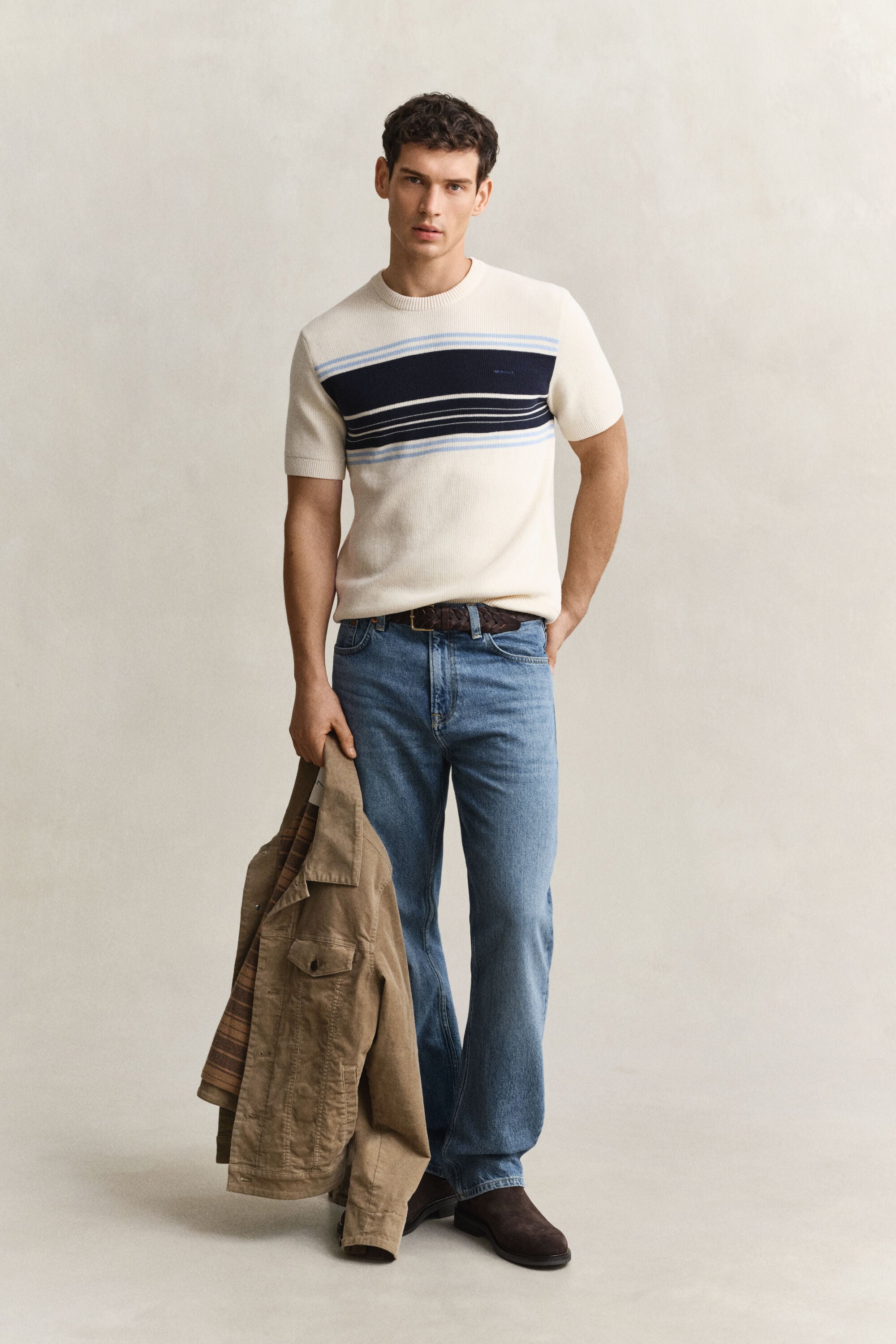 Maglia a maniche corte in cotone a righe a coste