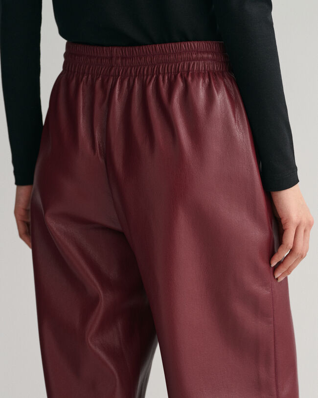 Pantaloni pull-on in finta pelle relaxed fit
