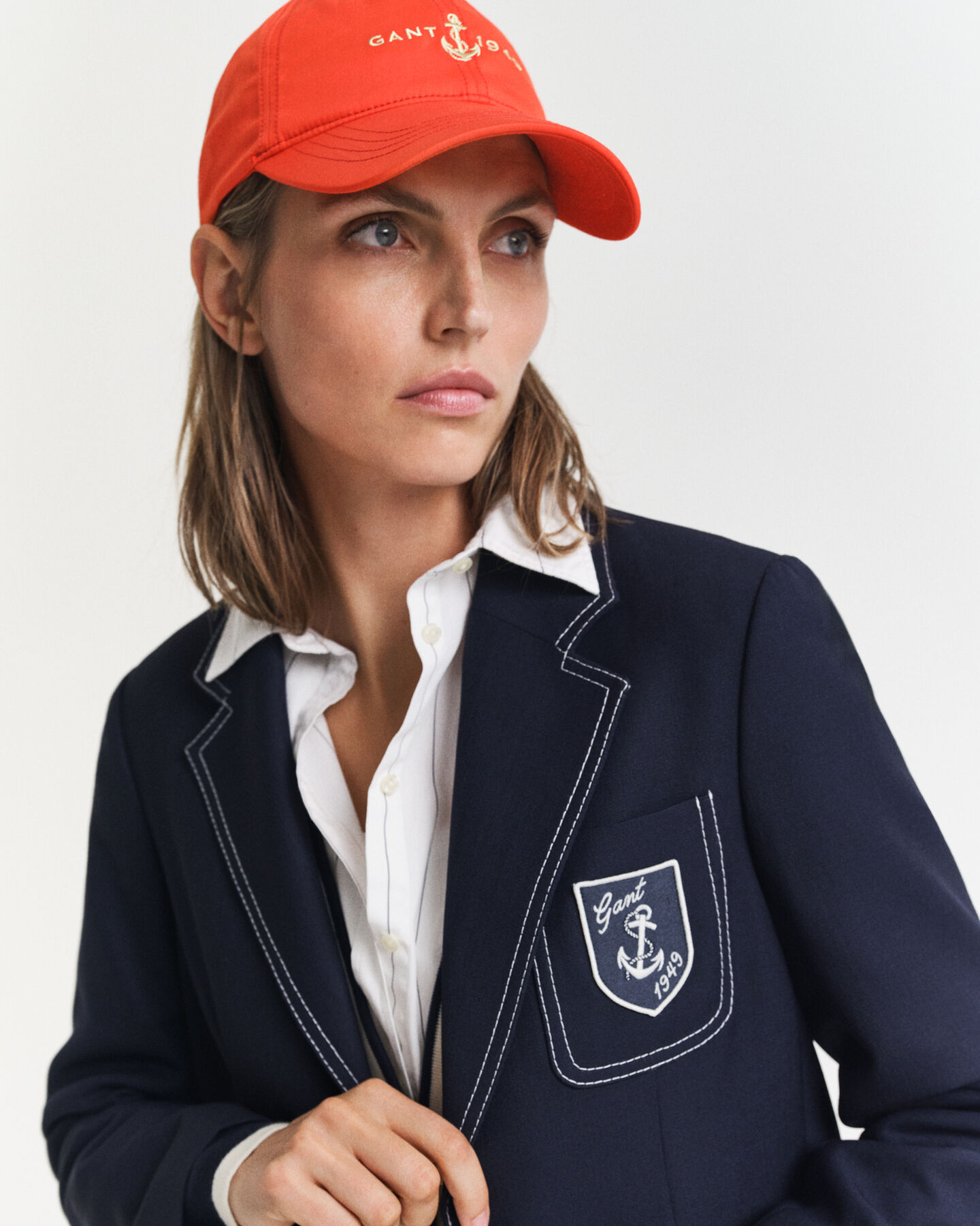 Blazer con ricamo in filo a contrasto