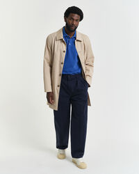 Pantaloni chino in twill di cotone con pinces relaxed fit