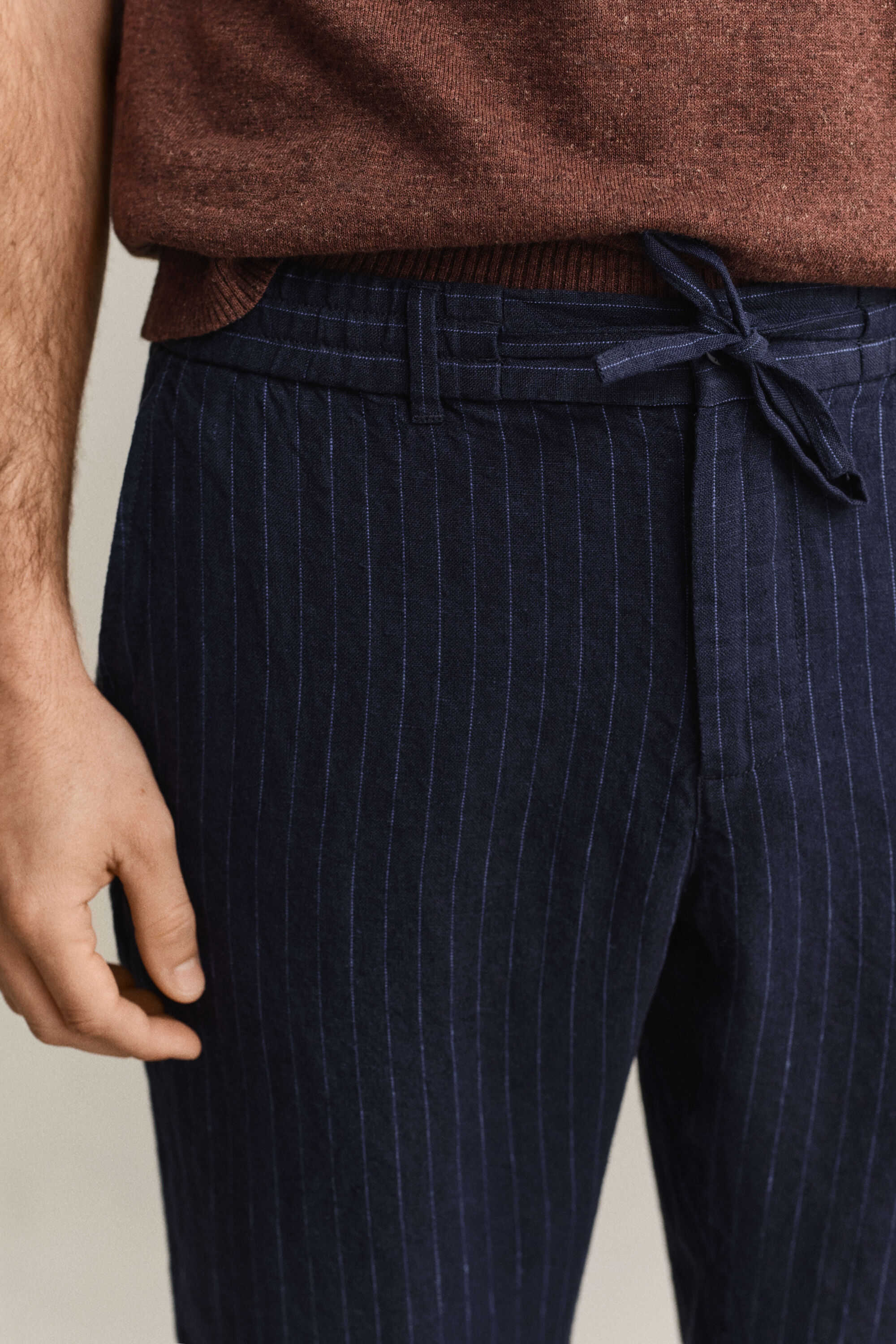 Pantaloni in lino a righe