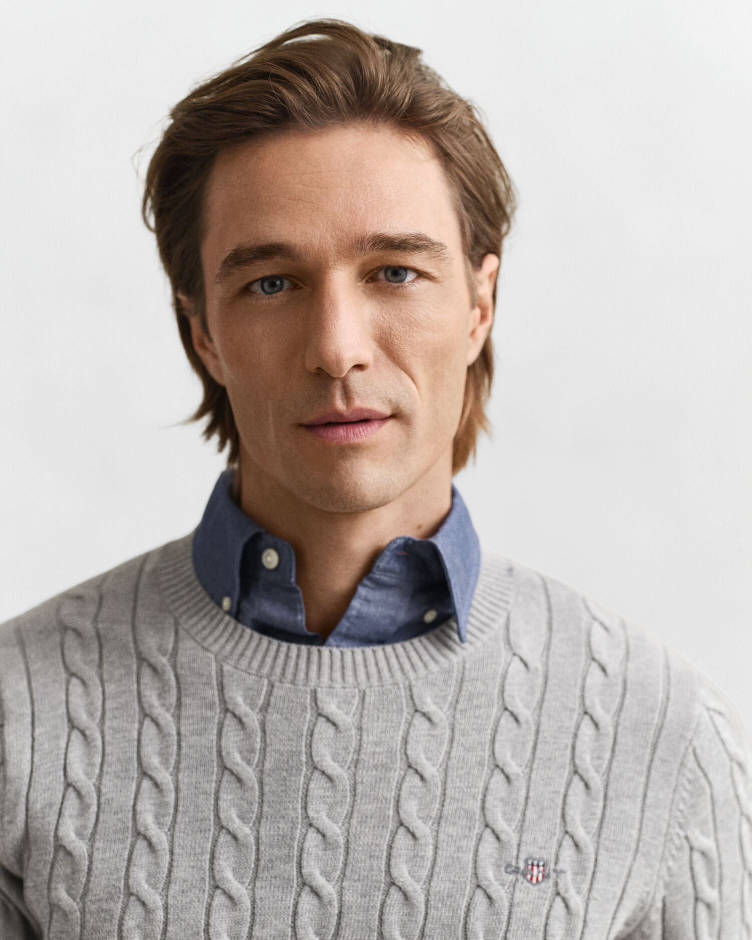 Maglia girocollo in cotone a trecce