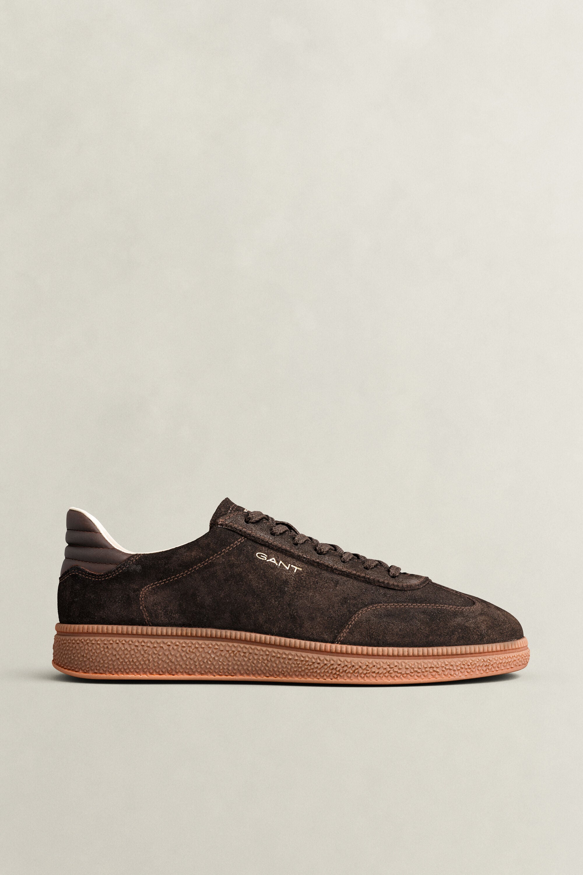 Sneakers Cuzmo in camoscio
