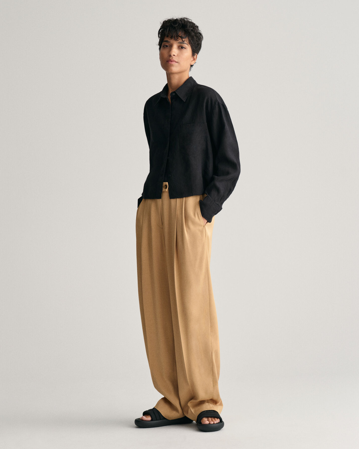 Camicia corta in lino relaxed fit