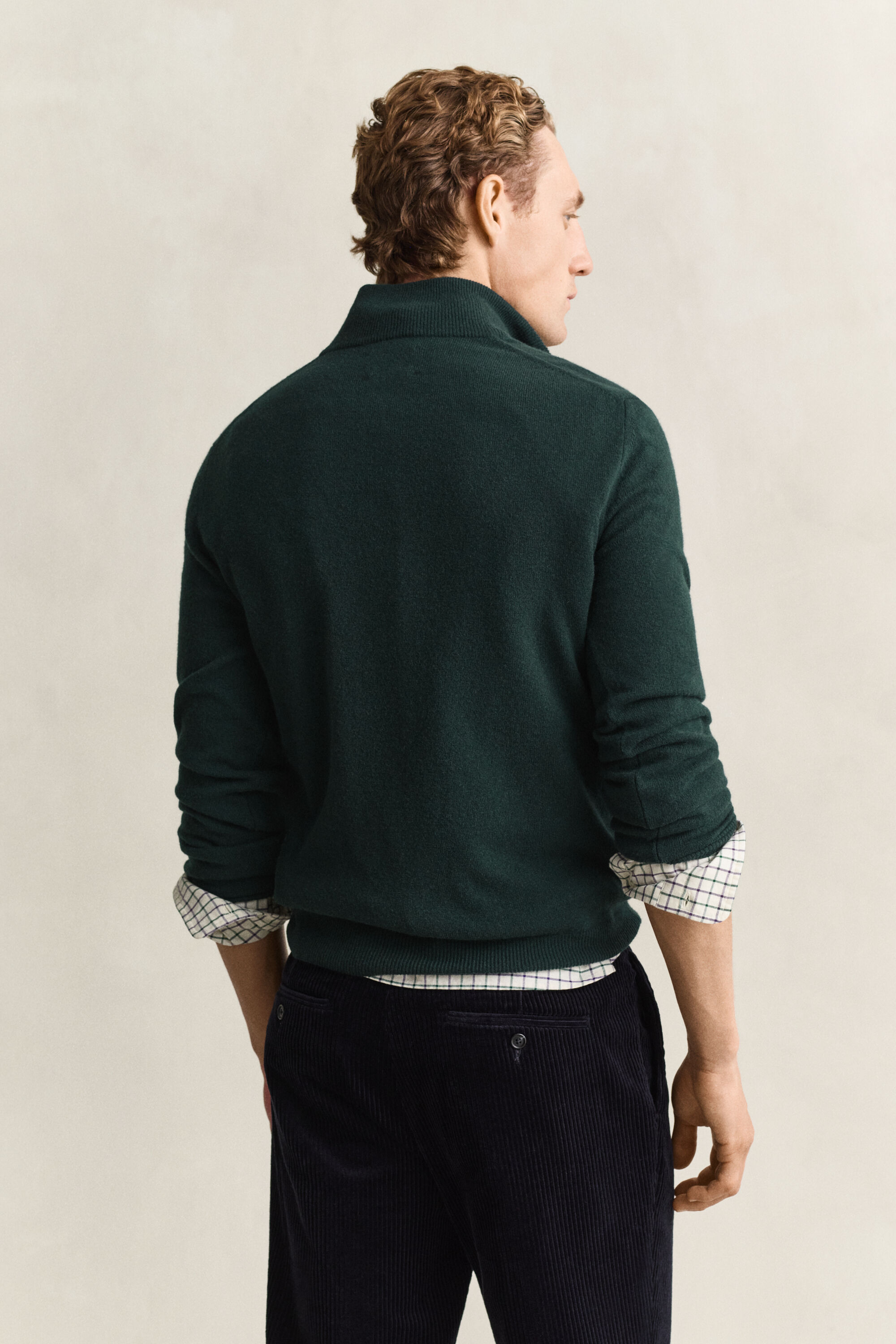 Maglia in lana d’agnello con zip corta
