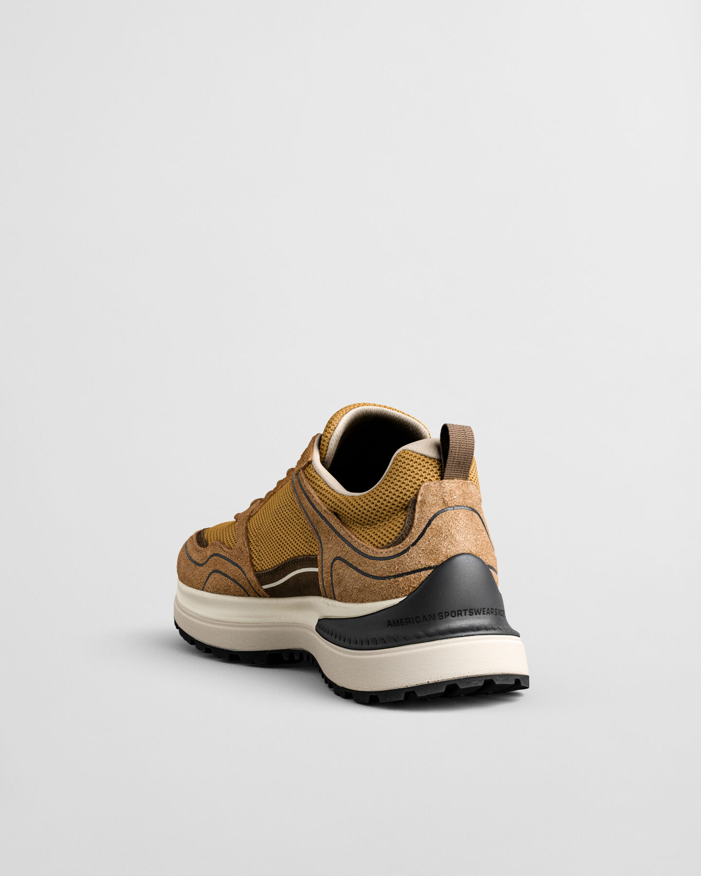 Sneakers Cazidy in camoscio e rete