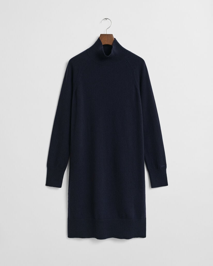 Abito in pregiata e finissima lana d’agnello lavorata a maglia