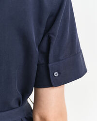 Abito con tasche regular fit