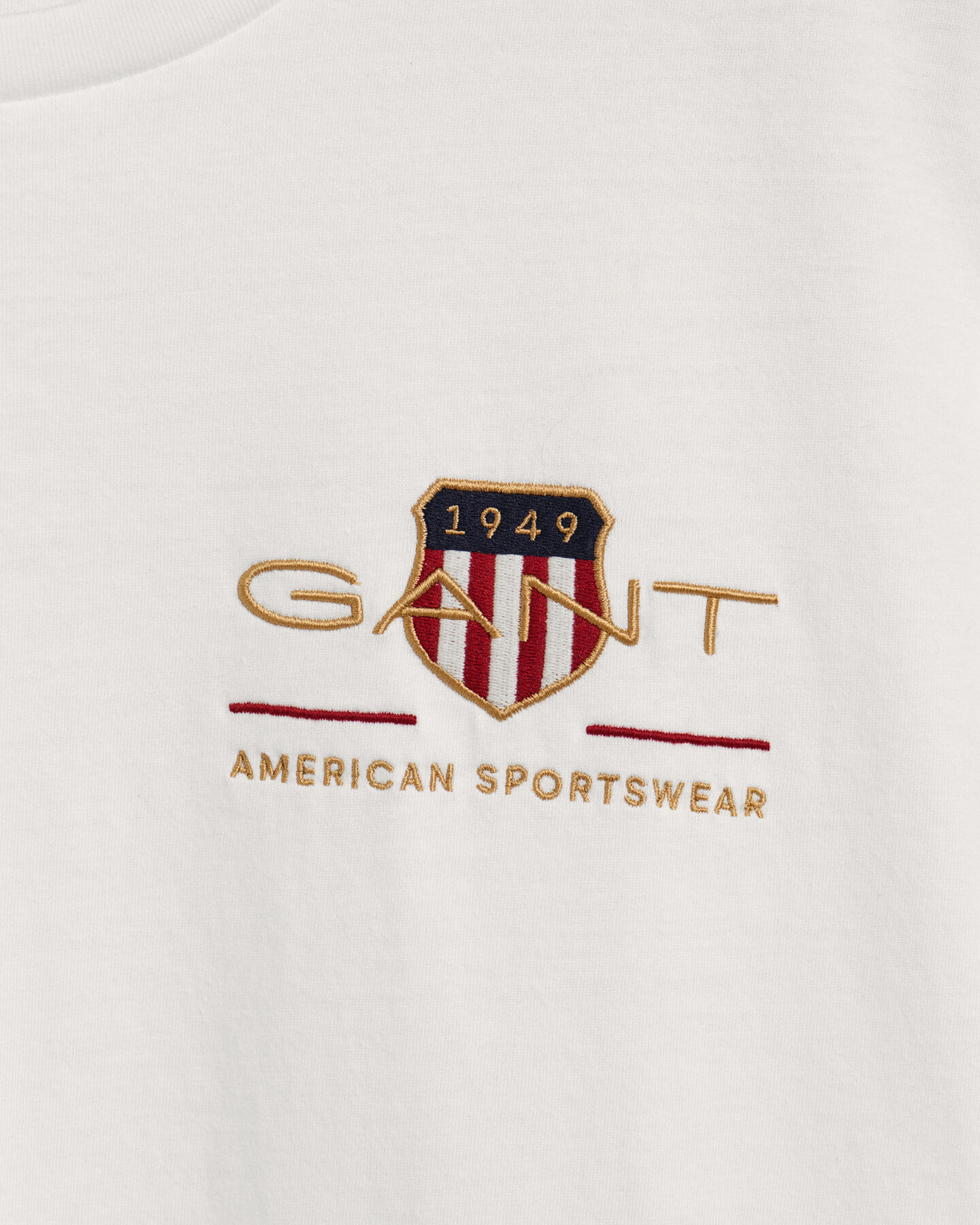 T-shirt Archive Shield con ricamo