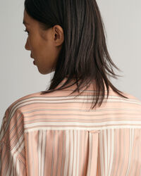 Camicia in seta a righe oversize