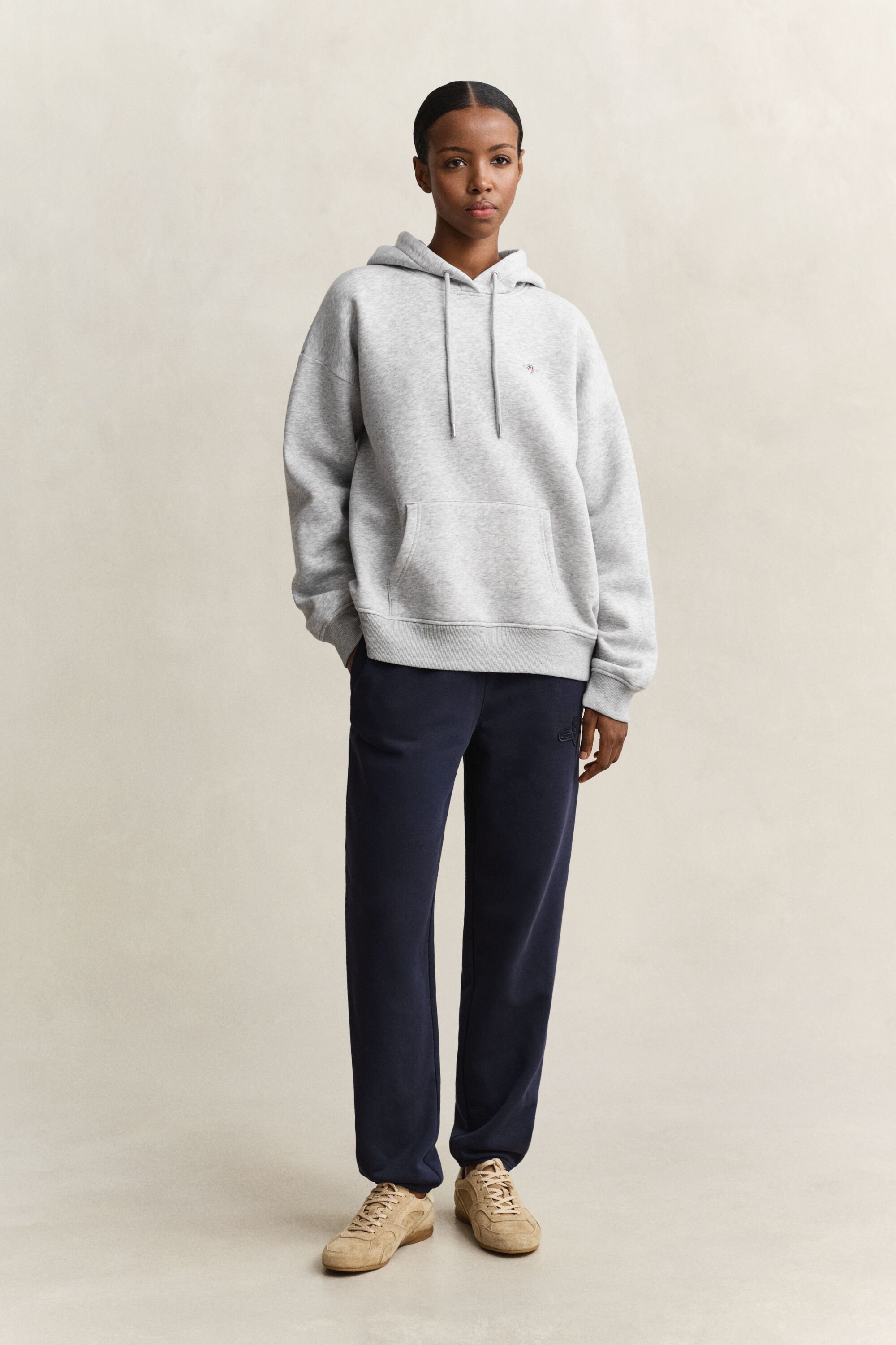 Felpa Shield con cappuccio