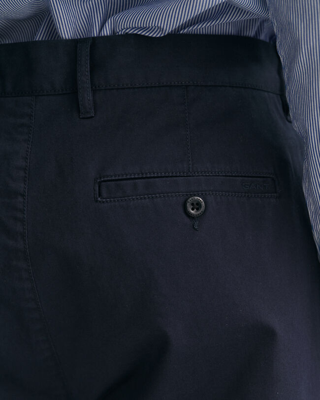 Pantaloni chino plissettato in twill slim fit