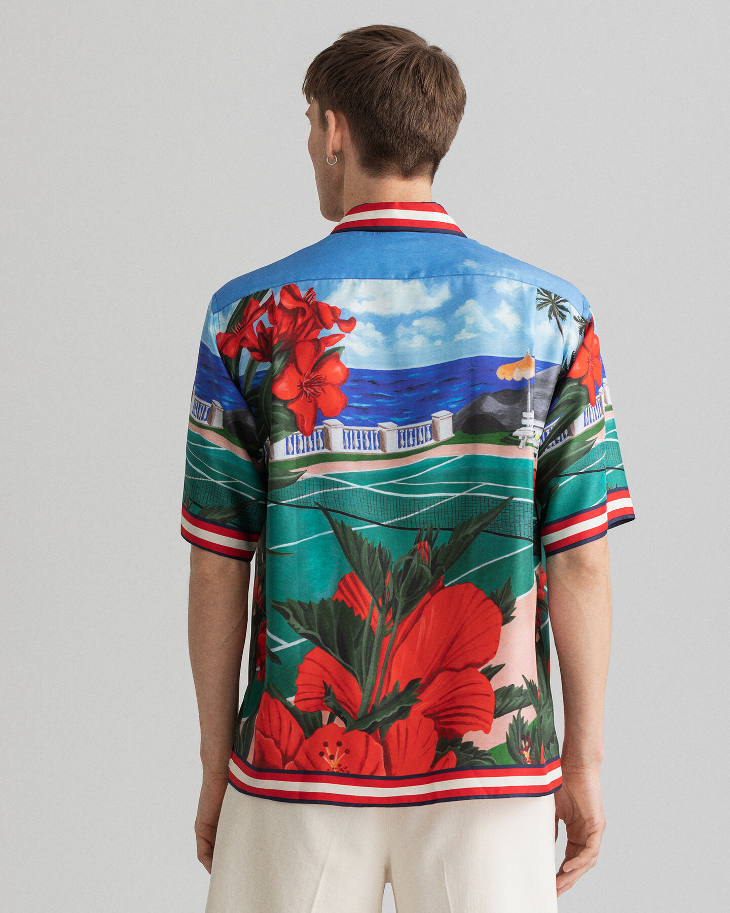 Camicia Scenery in seta a maniche corte relaxed fit