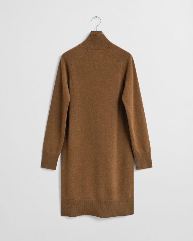 Abito in pregiata e finissima lana d’agnello lavorata a maglia