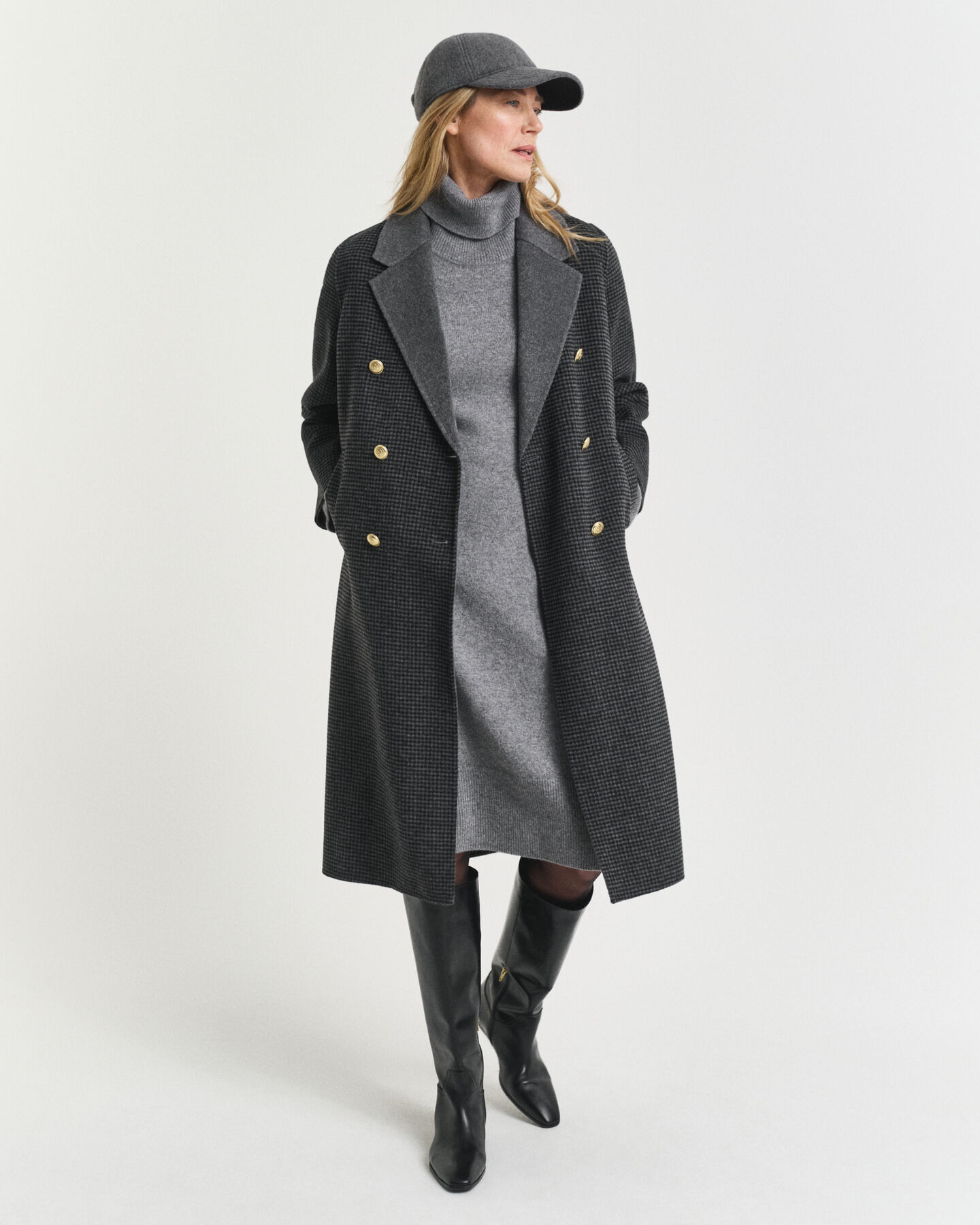 Abito a collo alto con dettagli in maglia