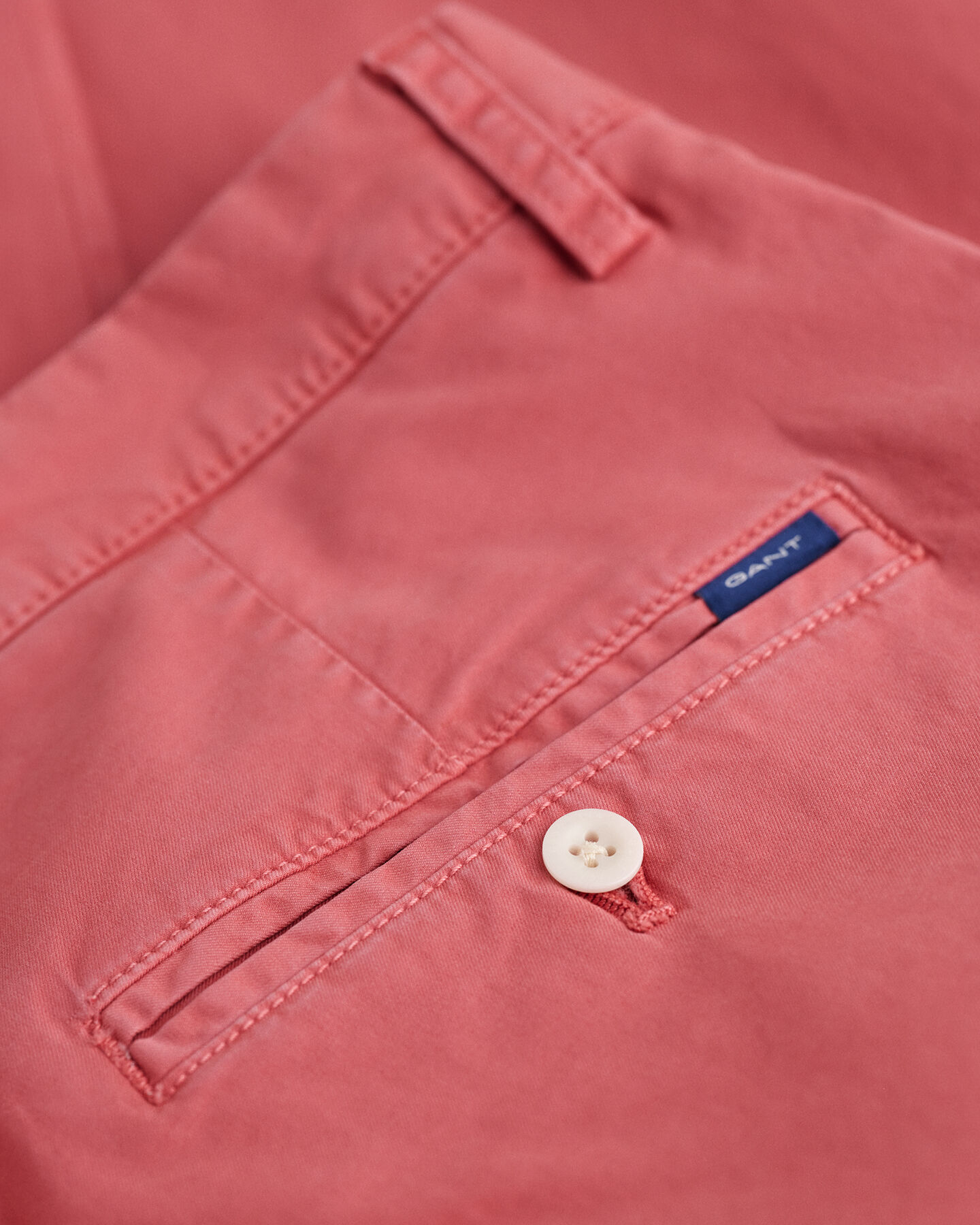 Pantaloni chino Hallden Sunfaded slim fit