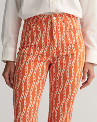 Jeans alla caviglia con stampa a catena