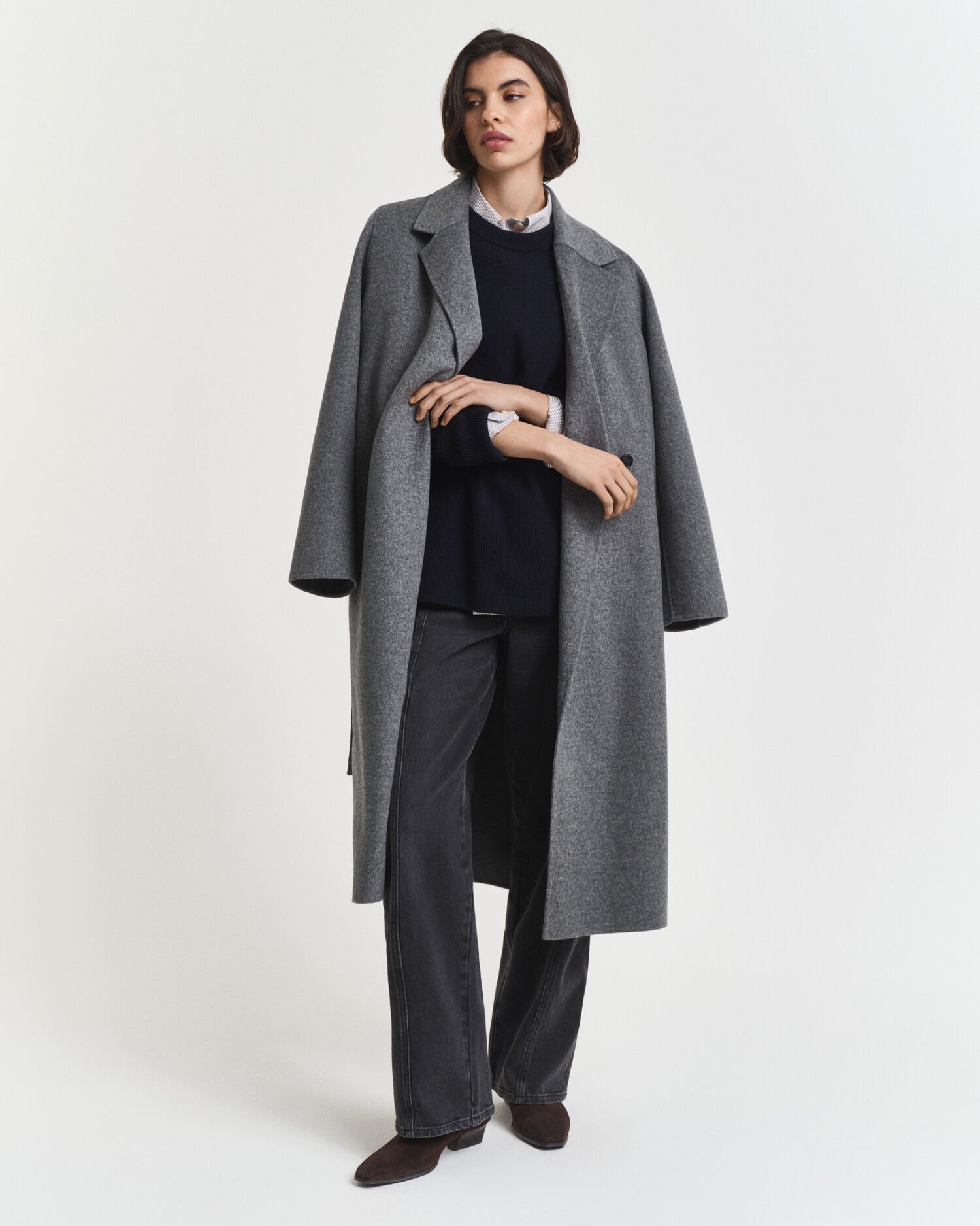 Maglia girocollo in morbida lana misto cashmere