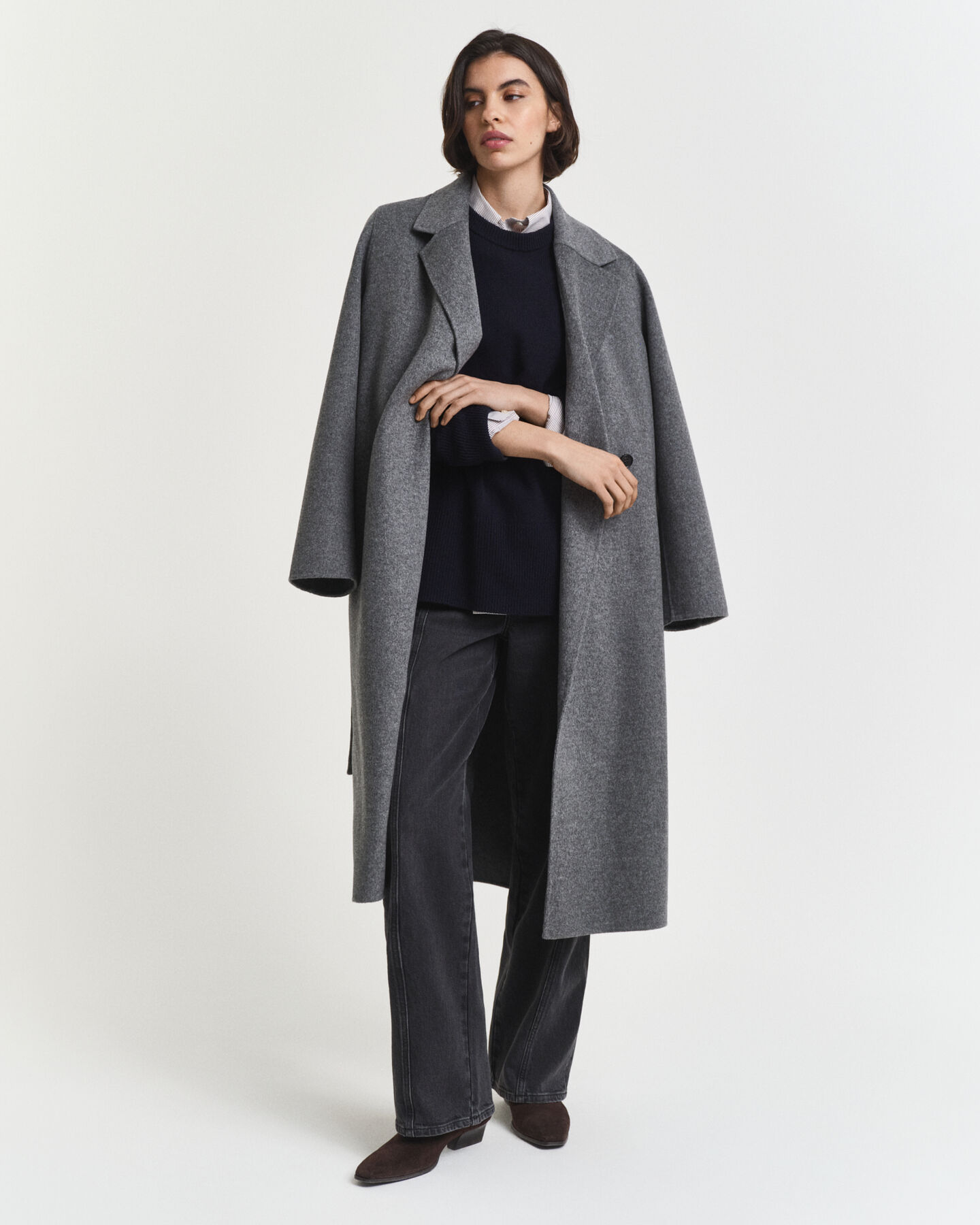 Maglia girocollo in morbida lana misto cashmere