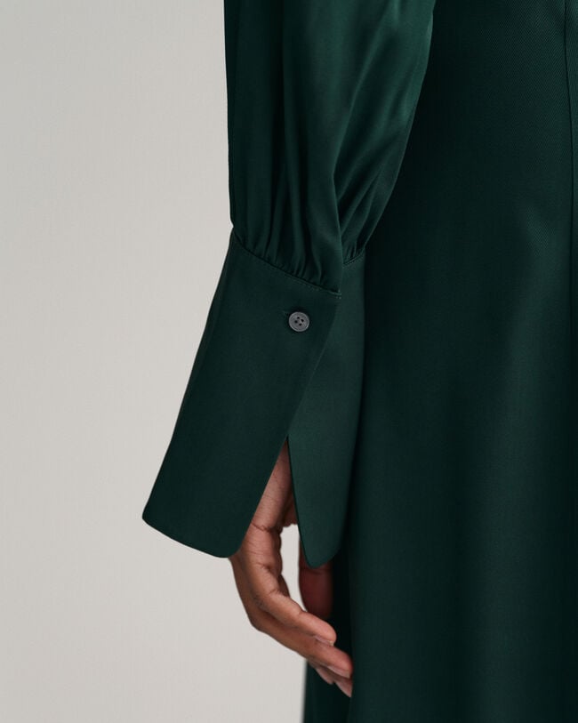 Abito con polsini alti slim fit