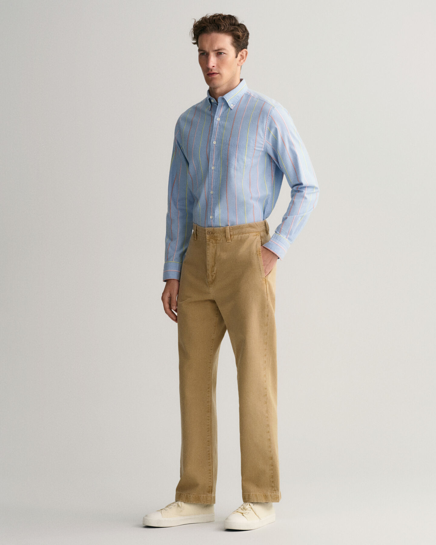 Pantaloni chino in twill straight fit