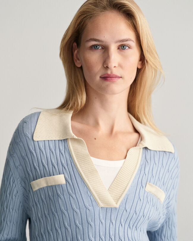 Polo in maglia a trecce