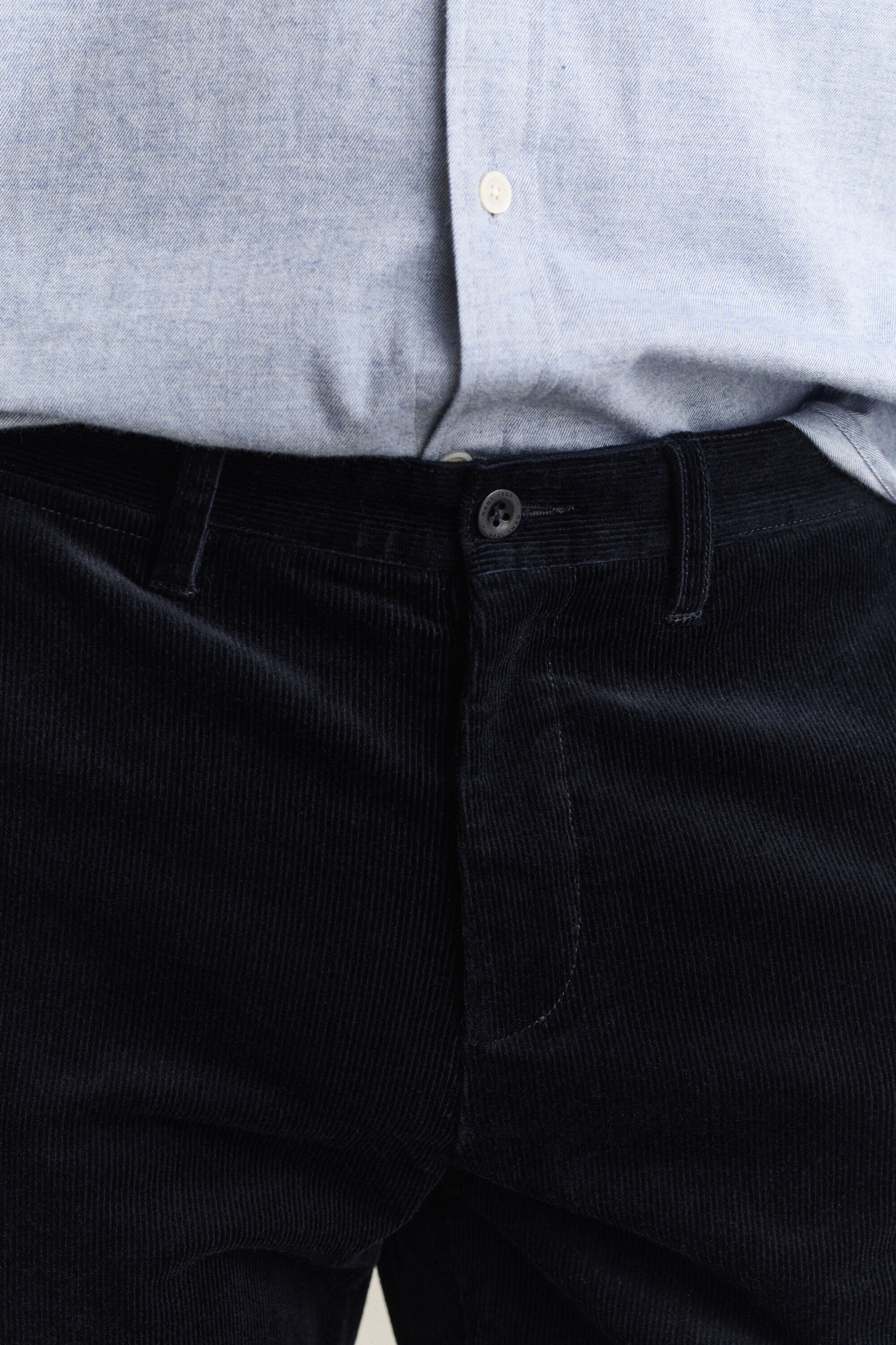 Pantaloni chino in velluto a coste slim