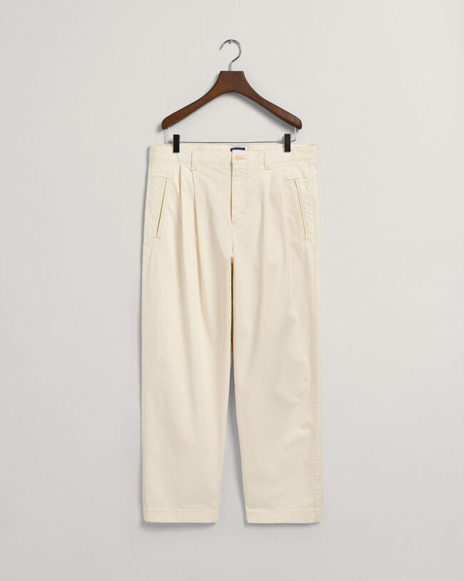 Pantaloni chino con pinces relaxed fit