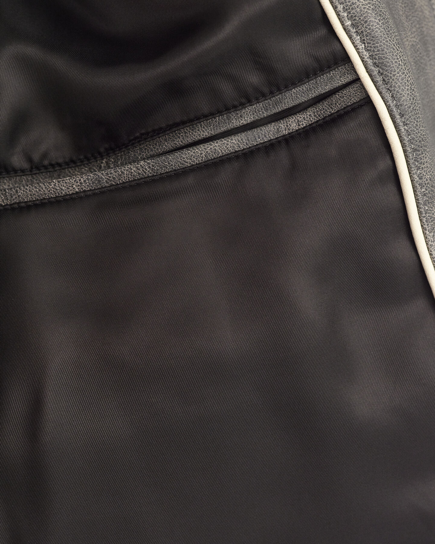 GANT Varsity Jacket in pelle