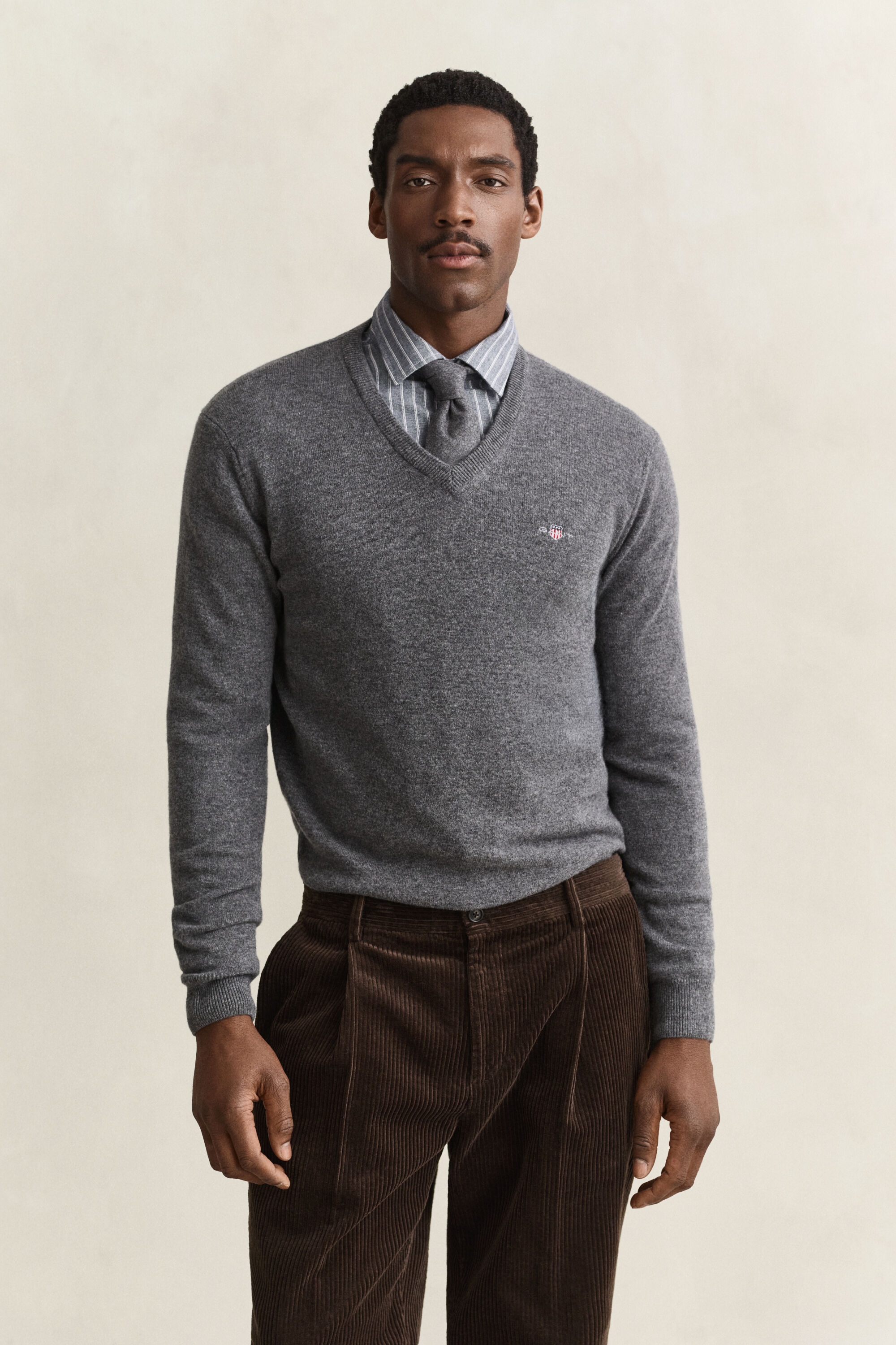 Maglia con scollo a V in lana d’agnello