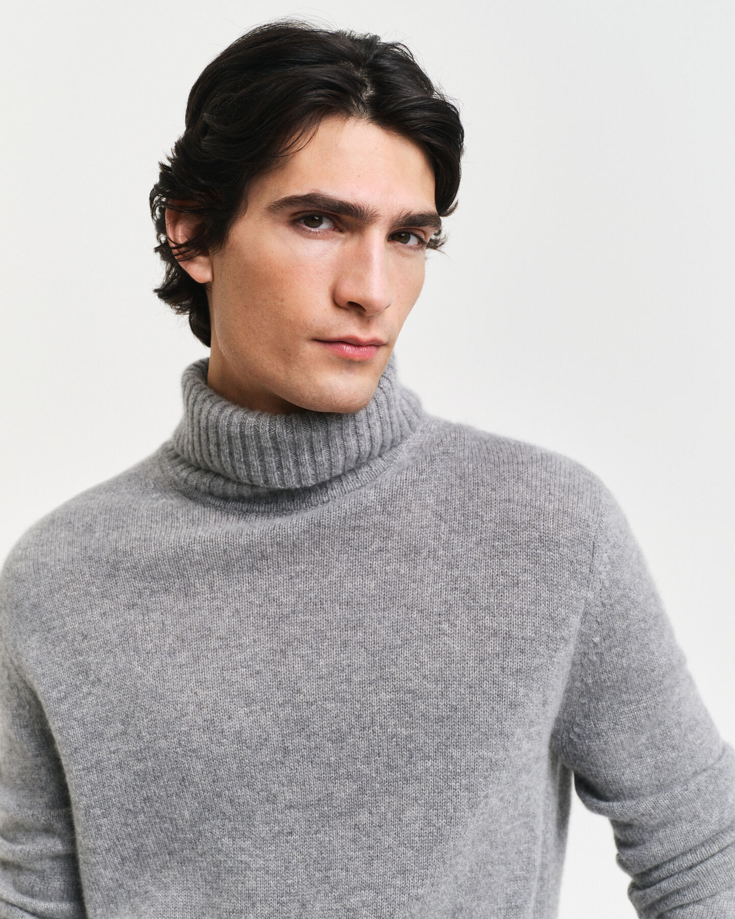 Maglia a collo alto in cashmere
