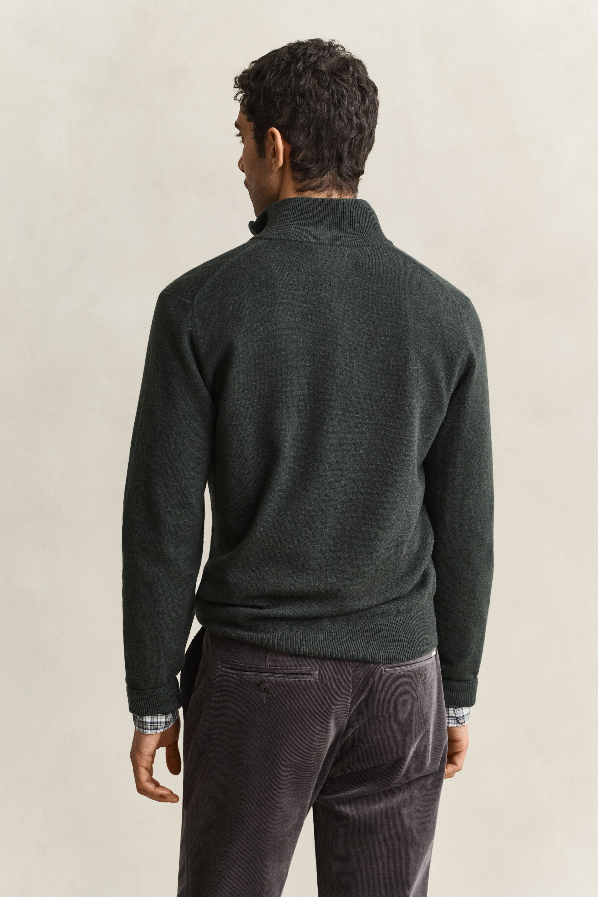 Maglia in lana d’agnello con zip corta
