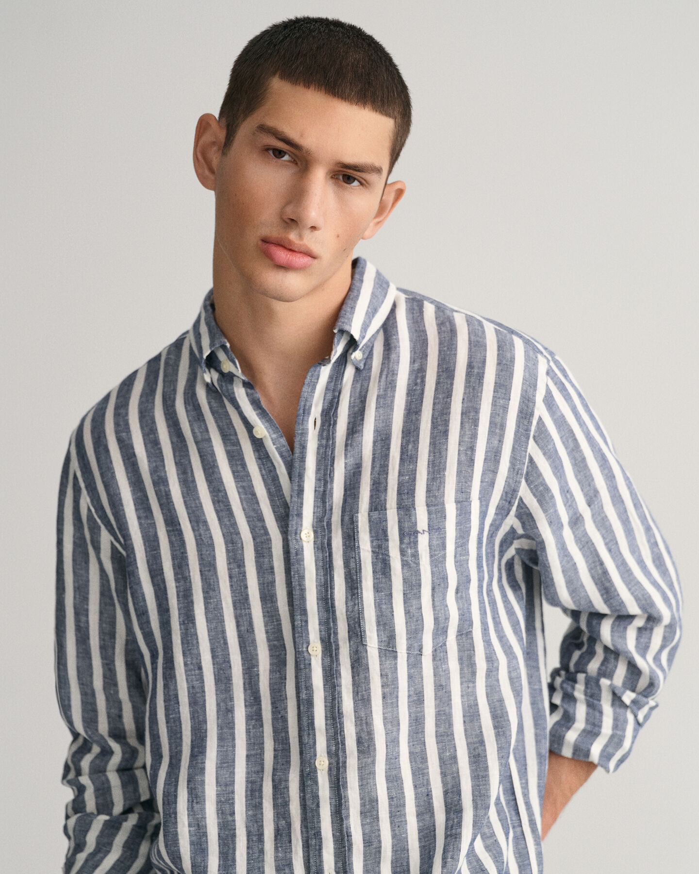 Camicia di lino a righe larghe regular fit