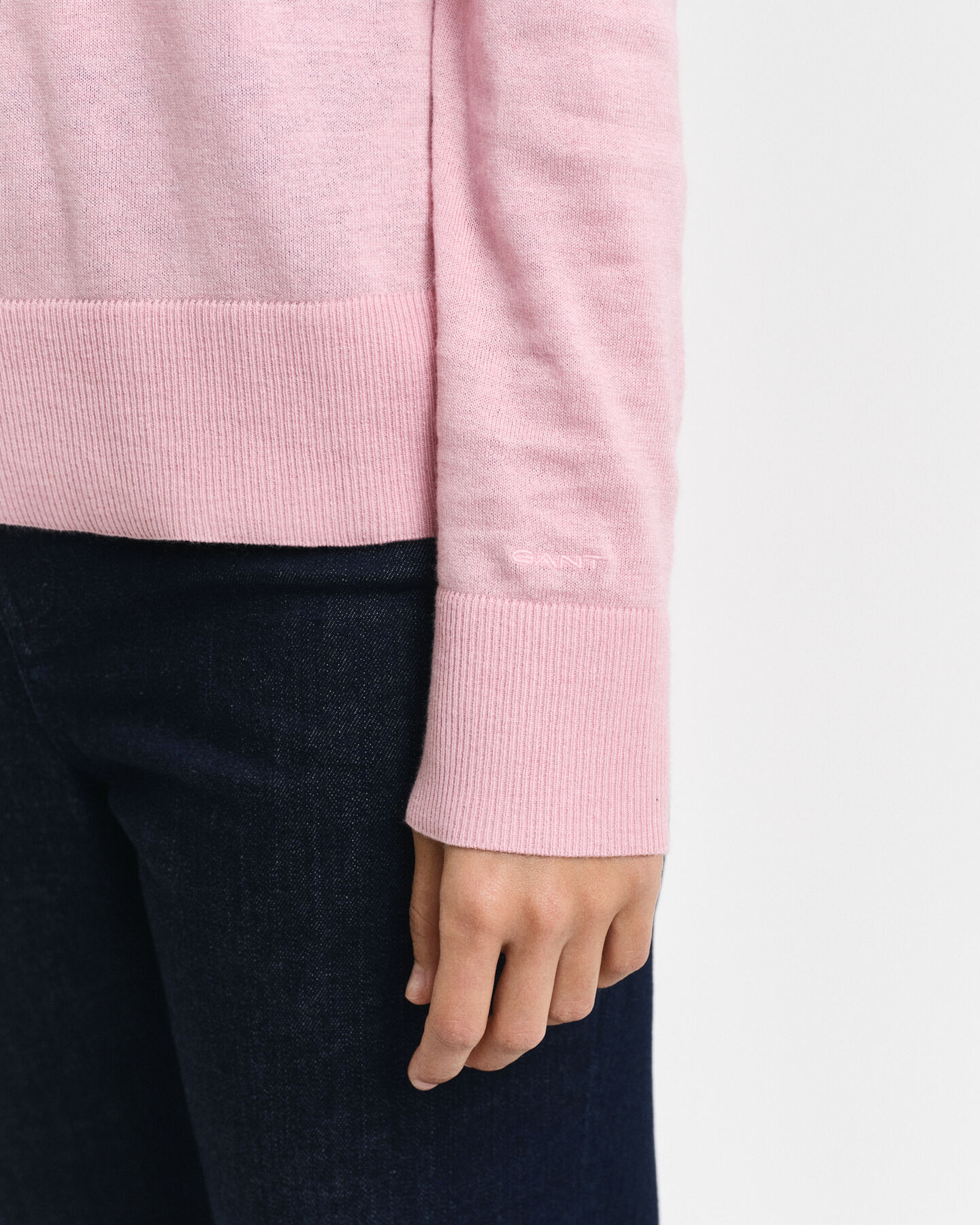 Maglia con scollo a V lavorata a maglia fine