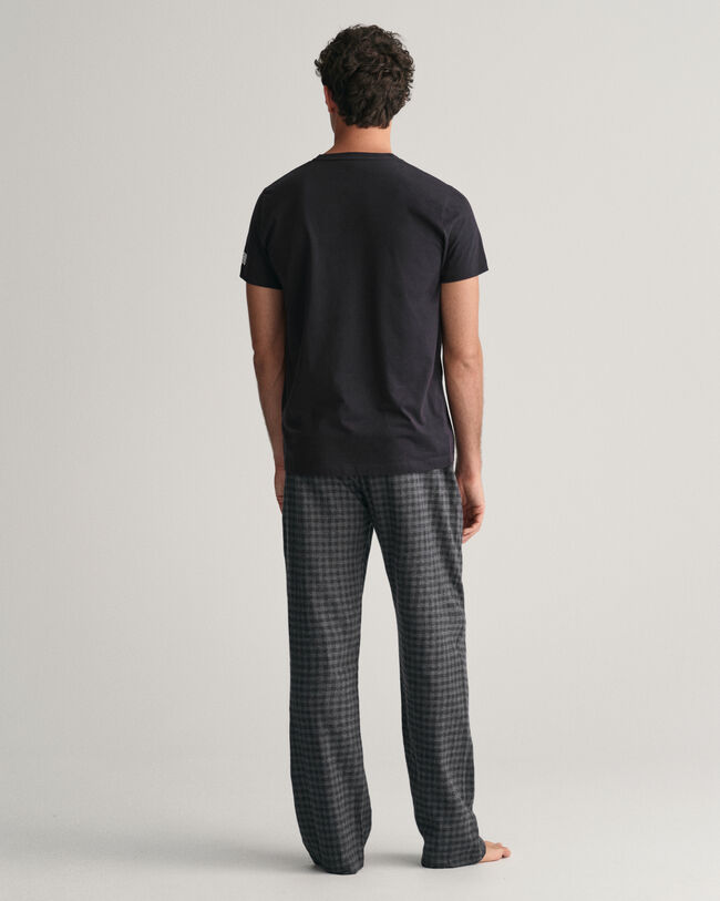 Confezione regalo con pigiama di flanella, pantaloni e T-shirt