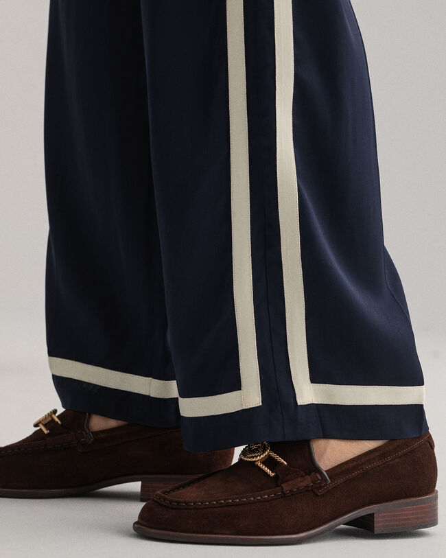 Pantaloni Pull-On in raso