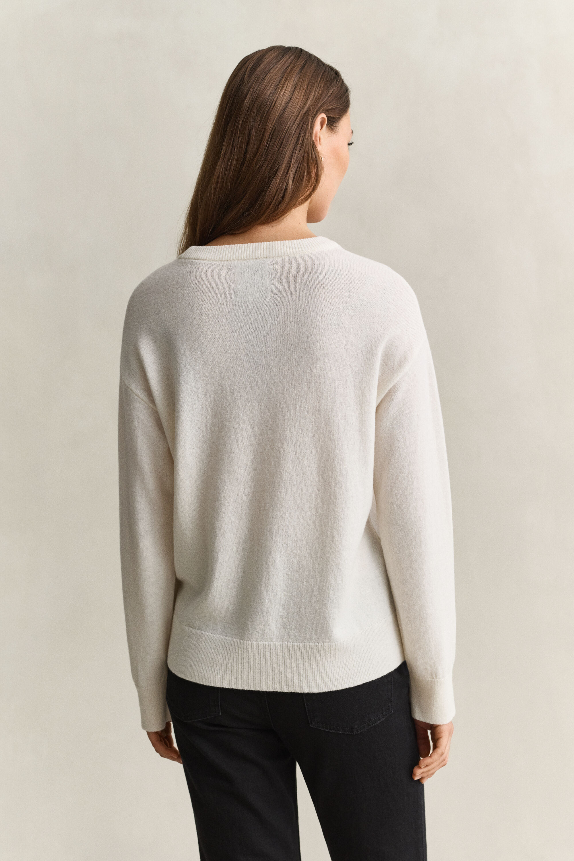 Maglia girocollo in finissima lana d’agnello
