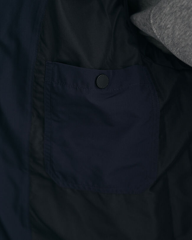 Giacca trapuntata a linee parallele