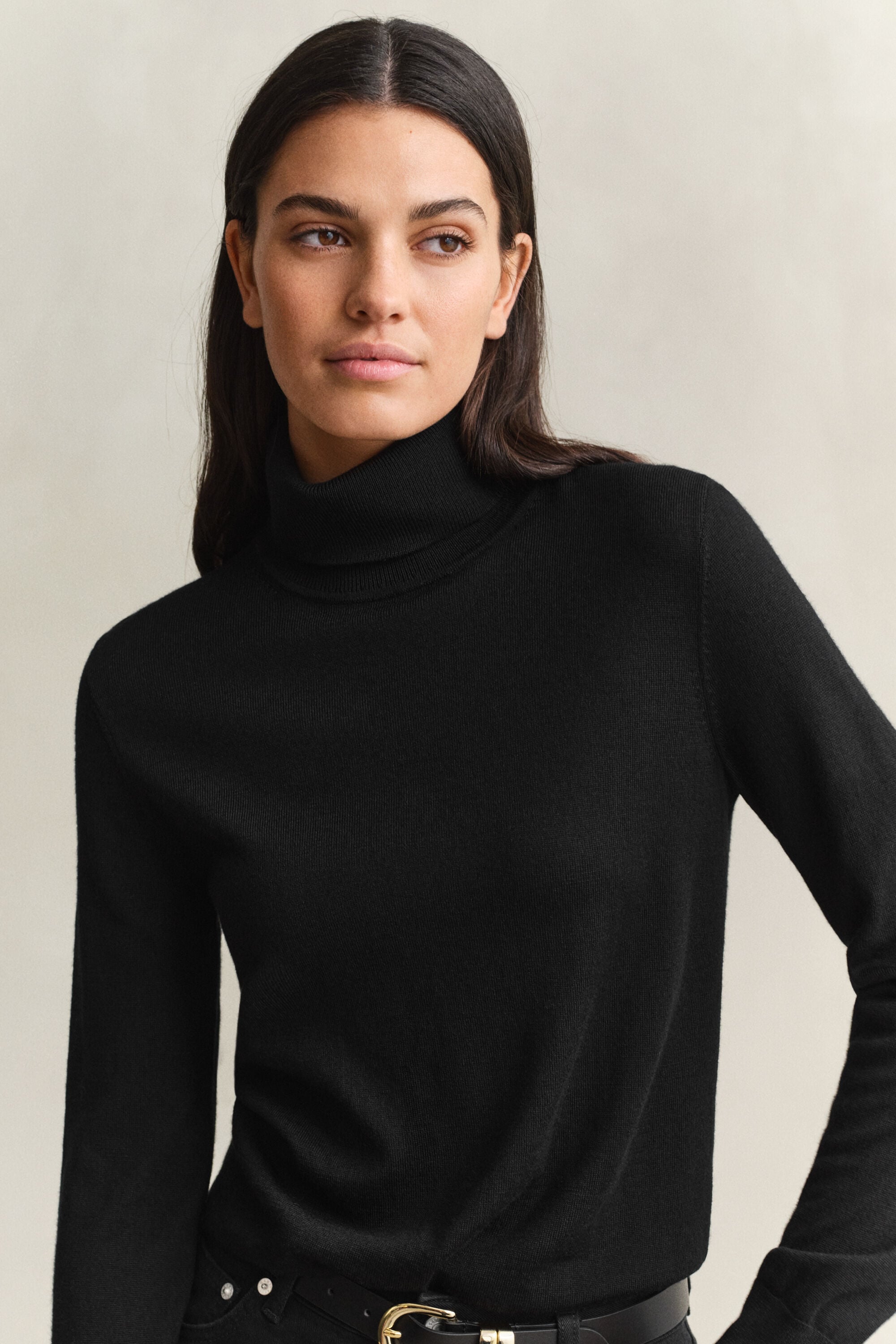 Maglia a collo alto in finissima lana merino