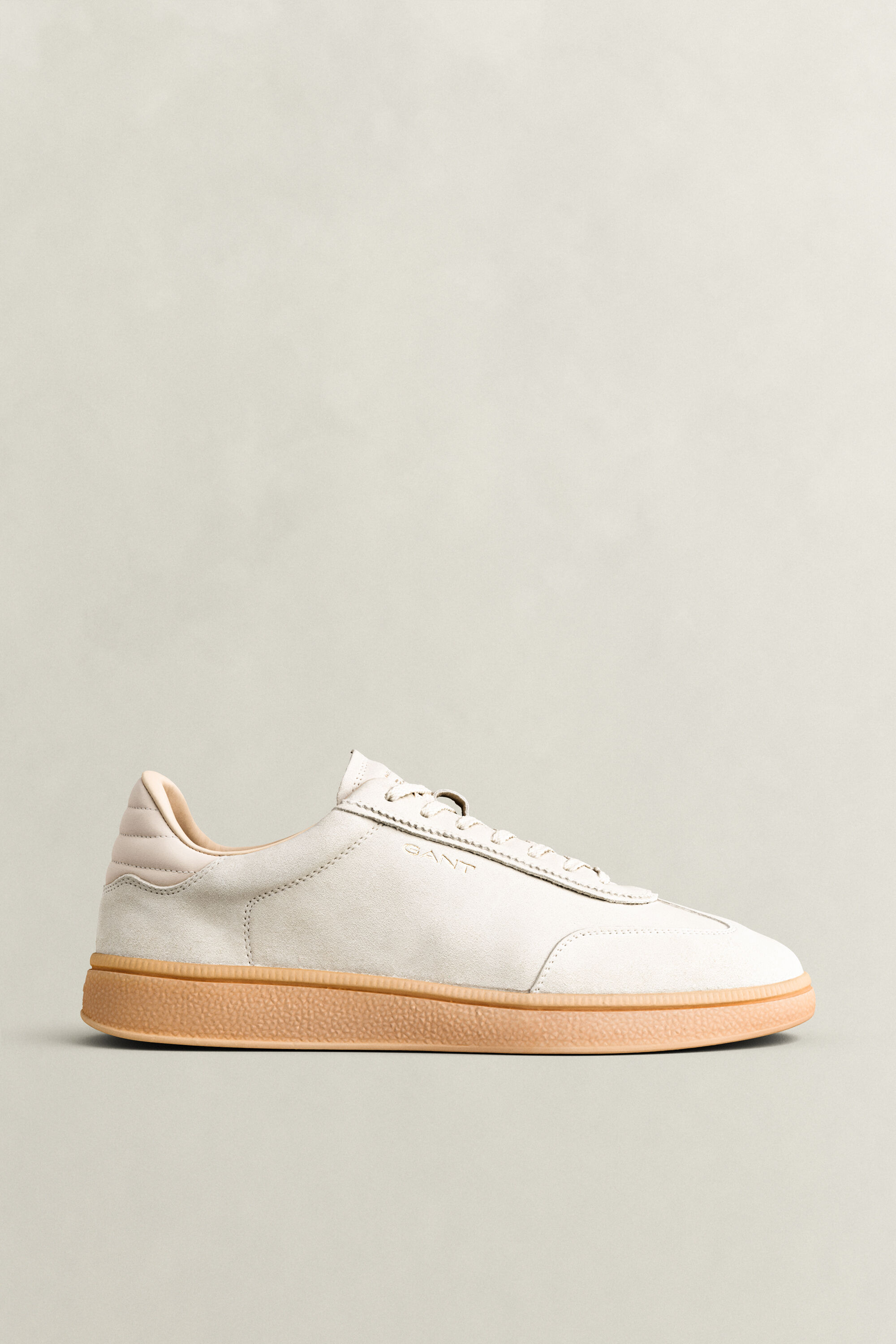 Sneakers Cuzmo in camoscio