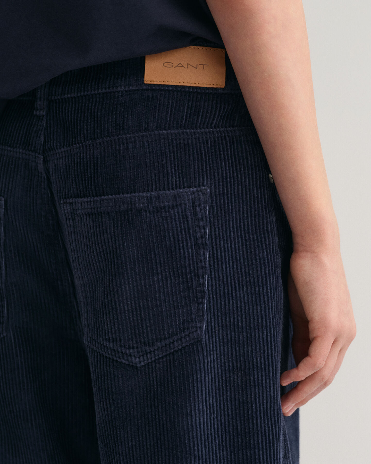 Pantaloni in velluto a coste con vestibilit&agrave; ampia Teen Boys