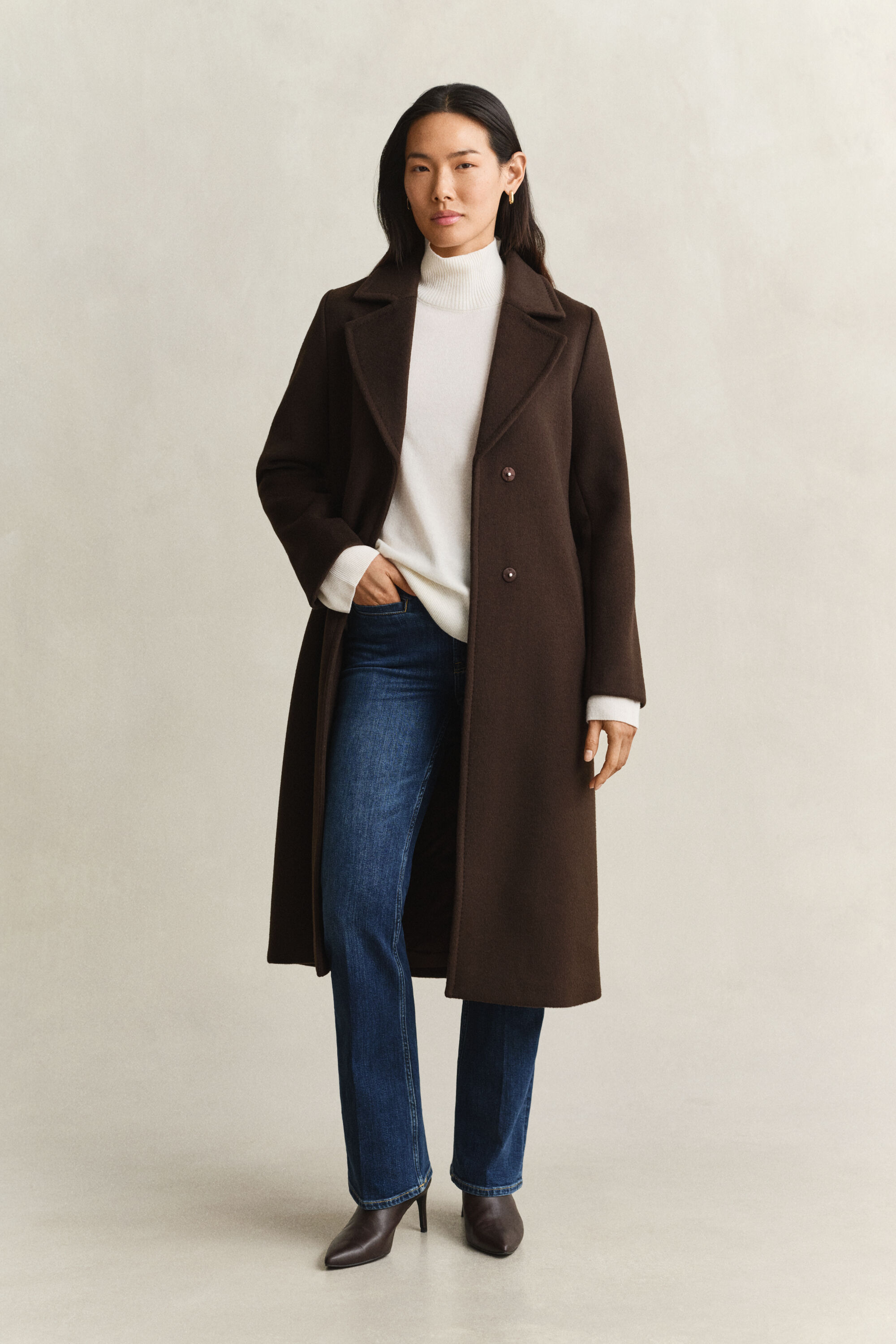 Cappotto con cintura in misto lana