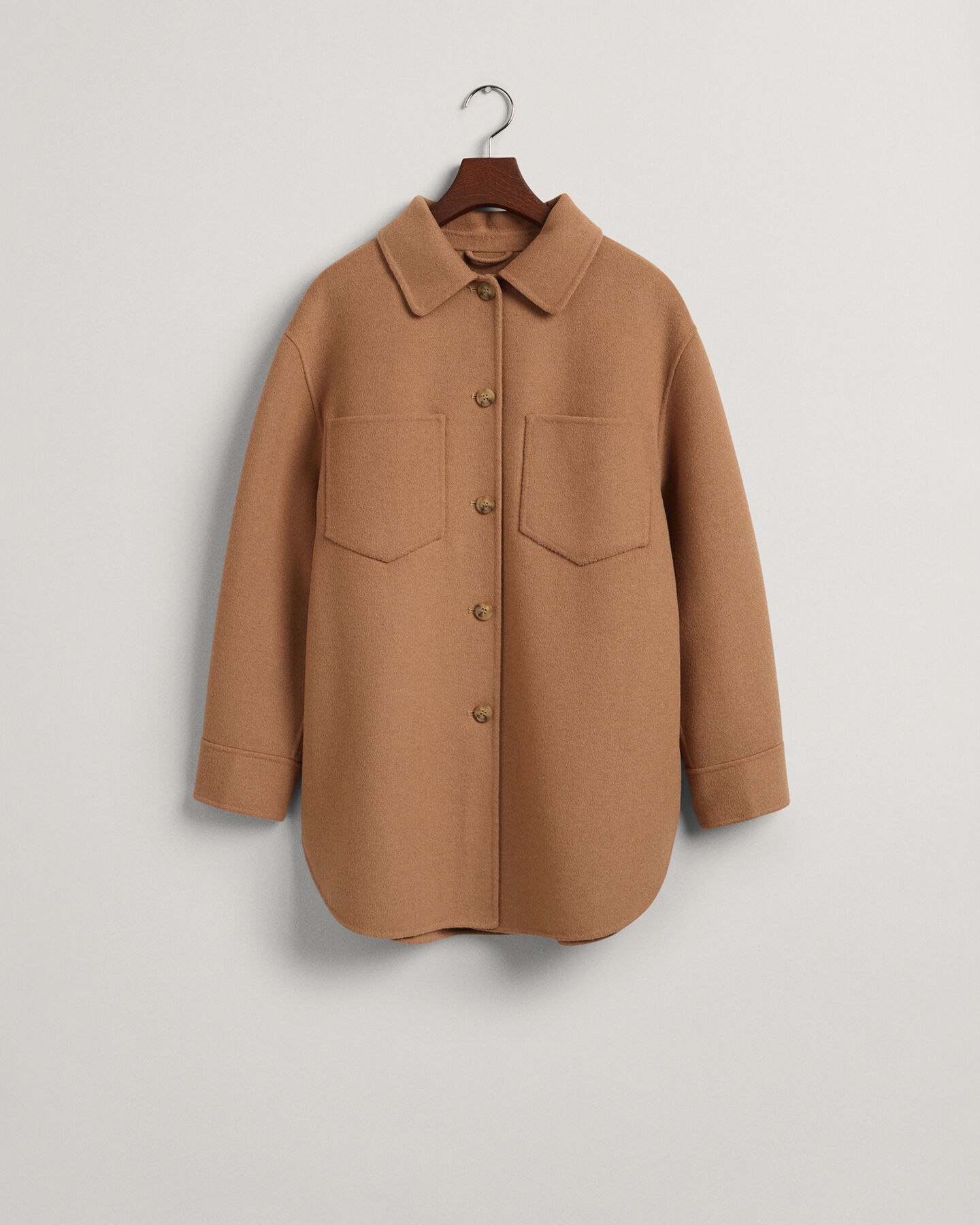 Giacca-camicia cucita a mano