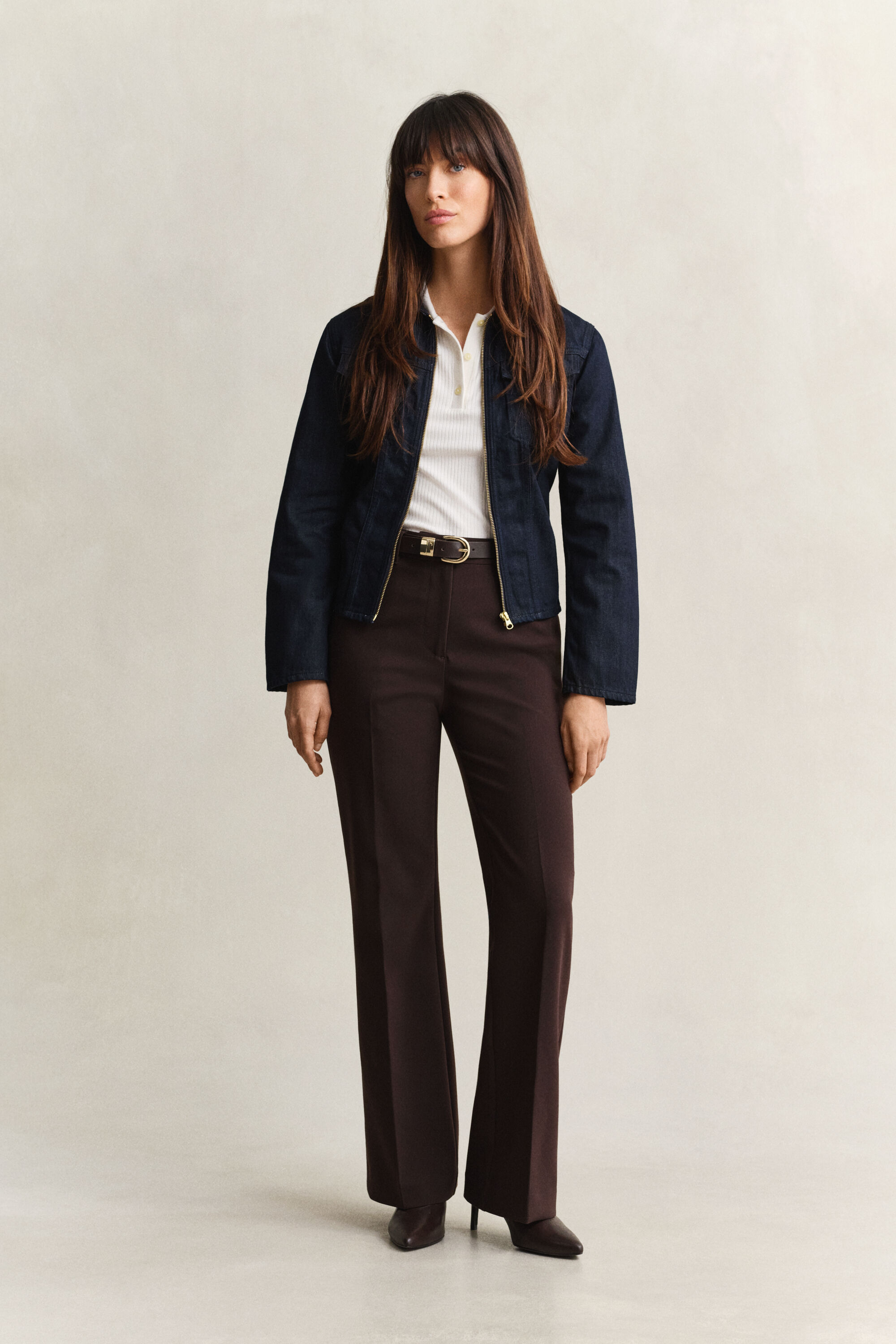 Pantaloni eleganti svasati slim fit